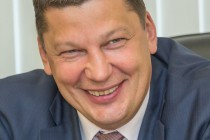 Планируется, что нижегородский ФК Олимпиец сможет подняться в Российскую футбольную премьер-лигу, - Сергей Панов
