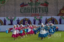 Празднование национального татаро-башкирского праздника Сабантуй в Нижнем Новгороде