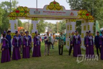 Празднование национального татаро-башкирского праздника Сабантуй в Нижнем Новгороде