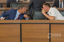 Глава администрации Приокского района города Виталий Ковалев и  глава администрации Сормовского района Дмитрий Сивохин (слева направо)