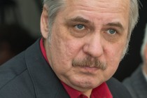 Появлению двойников-однофамильцев в списках партии должно противостоять само общество, - Александр Прудник