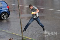Сильный ливень прошел в Нижнем Новгороде