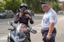 Представители Ситилинк, профессиональные пилоты MatriXRacing Team совместно с сотрудниками ДПС провели патрулирование на оживленных участках дорог города