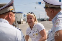 В патрулировании приняла участие пилотесса Мария Медведева - чемпионка России по шоссейно-кольцевым мотогонкам и призер чемпионата Coppa Italia