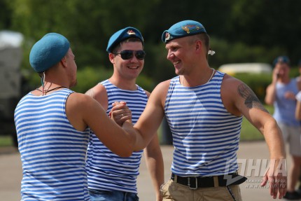 Празднование Дня Воздушно-десантных войск в Нижнем Новгороде
