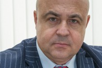 Борьба перед выборами должна быть, но не на уровне гречки и сахара, - Павел Солодкий