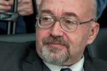Необходимо больше политической зрелости и партии власти, и оппозиции, - Сергей Кочеров