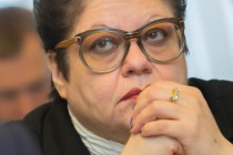 Мы должны обеспечить долю объема госдолга в размере 64% от доходов в 2017 году , - Ольга Сулима