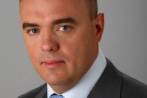 Дополнительные средства из федерального бюджета нужно направить на соцподдержку граждан, - Дмитрий Колыванов