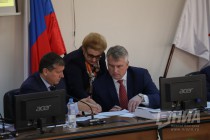 Зампредседателя Заксобрания Нижегородской области Олег Сорокин, замглавы администрации Нижнего Новгорода Ирина Кудрявцева и глава администрации Сергей Белов (слева направо)