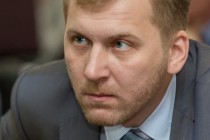 Надеюсь, что администрация все-таки заложит в бюджете на 2017 год средства на пристрои к школам №№100 и 120, - Максим Жук