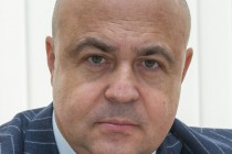 Предприниматели могут подать жалобу бизнес-омбудсмену через МФЦ , -  Павел Солодкий