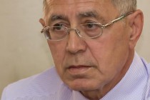 Вместо того, чтобы заниматься учебным процессом, школы встречают и провожают комиссии, - Игорь Богданов