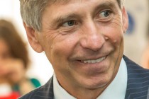 Консультации по моему уходу проводились и в Москве, но персоналии называть не буду, - Иван Карнилин