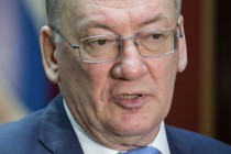 Руководителей за такие зоопарки, как в парке Швейцария, нужно выгонять, - Николай Сатаев