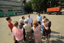 Руководство Сергачского элеватора, депутат ЗС НО Александр Ефремцев и журналисты
