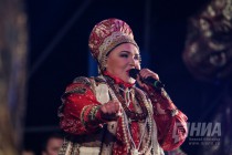 Праздничная программа от Надежды Бабкиной и коллектива Русская песня