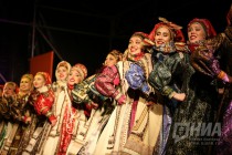 Праздничная программа от Надежды Бабкиной и коллектива Русская песня