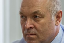 Информация о назначении на мое место Шаронова и роспуске ЗС НО обсуждается только в прессе и нигде больше, - Евгений Лебедев