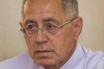 Хотелось бы, чтобы президент не только выделял деньги, но и контролировал, доходят ли они до учителей, - Игорь Богданов