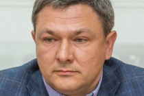 Я не планирую занимать руководящие посты по партийной линии после избрания главой кстовской администрации, - Виталий Ковалев