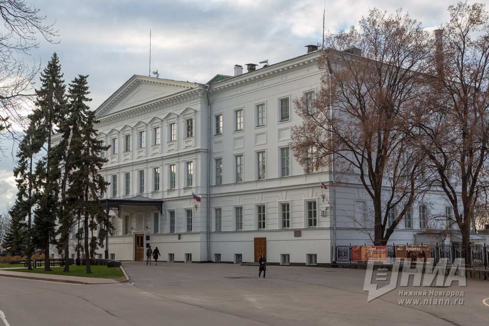 Нгхм нижний новгород. Дом военного генерал-губернатора Нижний Новгород. Нижегородский государственный художественный музей Кремль корпус 3. НГИАМЗ Нижний Новгород.