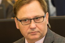 Никто лучше самих горожан не знает, где необходим ремонт, - Сергей Зуденков