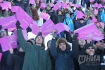 Рекорд России установили нижегородские мужчины на Чкаловской лестнице 8 марта