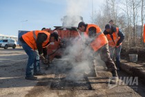 Горадминистрация выбрала подрядчиков по ремонту дорог Нижнего Новгорода в 2018 году