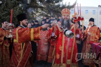 Пасхальный крестный ход в Нижнем Новгороде