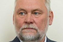 Вне зависимости от цен на нефть, соцобязательства государства представлены в бюджете в полном объёме, - Вадим Булавинов