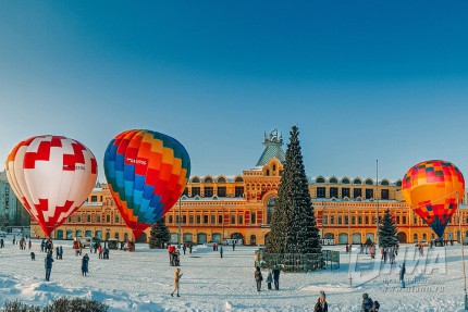 Воздухоплавательная Рождественская фиеста в Нижнем Новгороде