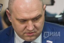 Аттестат и диплом экс-депутата нижегородской Думы Валерия Гельжиниса признаны недействительными решением суда