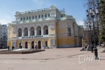 Театр драмы просит у нижегородцев старую обувь для спектакля