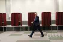 Выборы нового секретаря