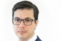 Мы отмечаем сегодня - молодой праздник, но его роль теперь обретает новый смысл, - Юрий Шалабаев