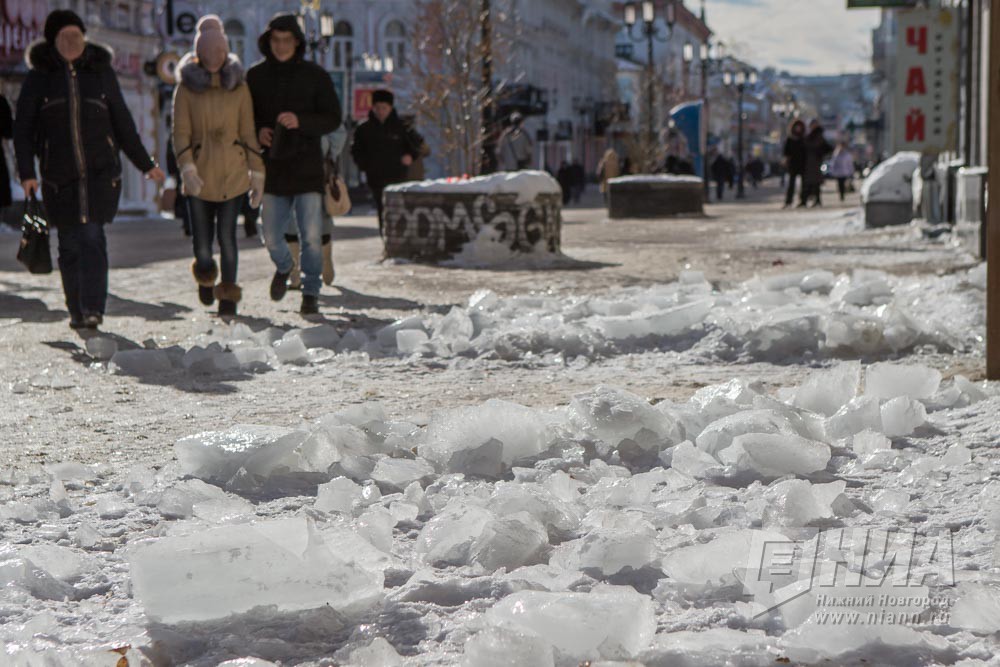 Нижний Новгород хочет зимой снизить применение песко-соляной смеси на дорогах и увеличить - реагента