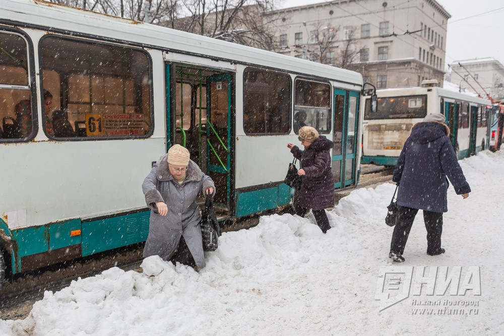 Более 20 человек пострадали в ДТП из-за снегопада в Нижегородской области