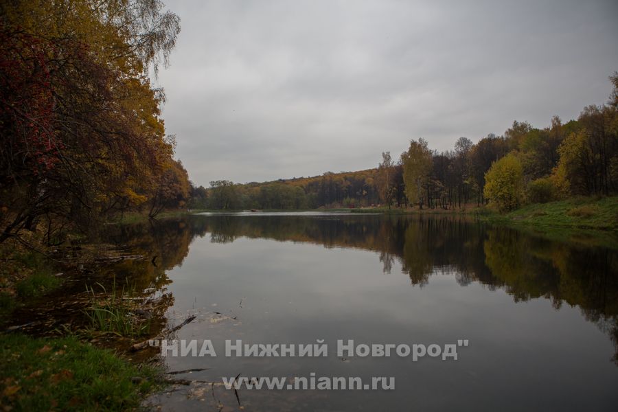 Роспотребнадзор не рекомендует купаться в одном из озер Щелоковского хутора