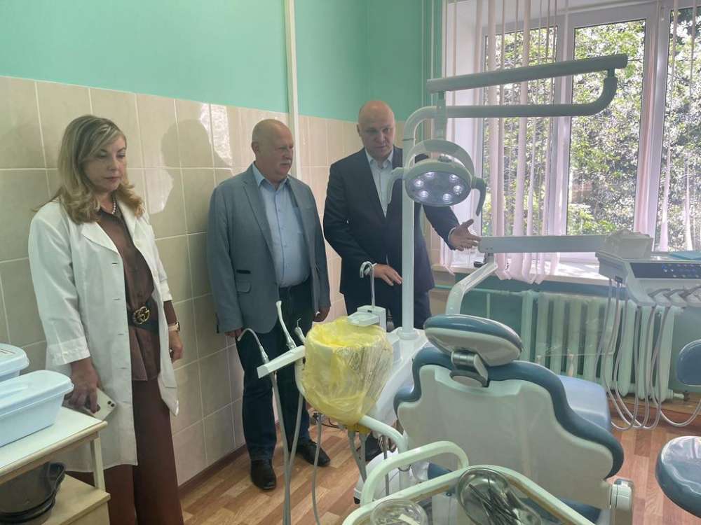 Новое стоматологическое оборудование появилось в Кстовской больнице при поддержке депутатов