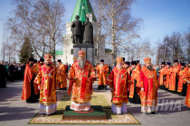 Пасхальный крестный ход в Нижнем Новгороде