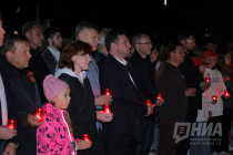 Акция Свеча памяти в нижегородском Парке Победы