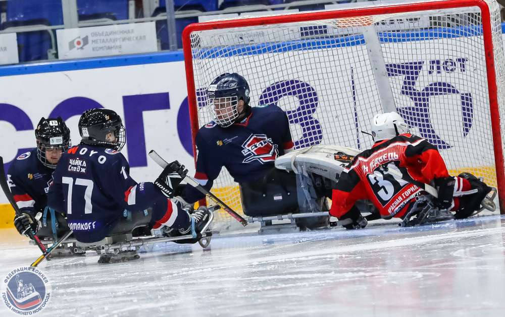 Всероссийский турнир по следж-хоккею стартовал в Нижнем Новгороде