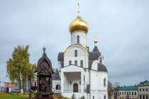 Памятник патриарху Гермогену открыли в Нижнем Новгороде