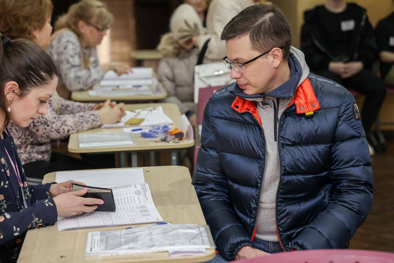 Глава Нижнего Новгорода Юрий Шалабаев проголосовал на выборах президента РФ  Новости Нижнего Новгорода