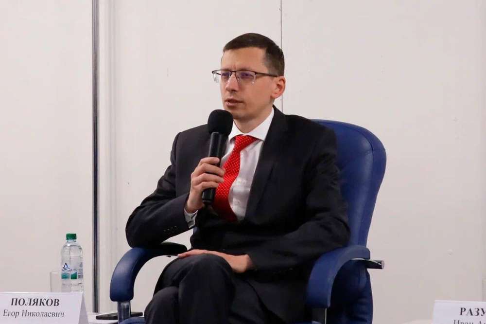 Более 40 коммерсантов приняли участие во встрече Егора Полякова с бизнес-сообществом