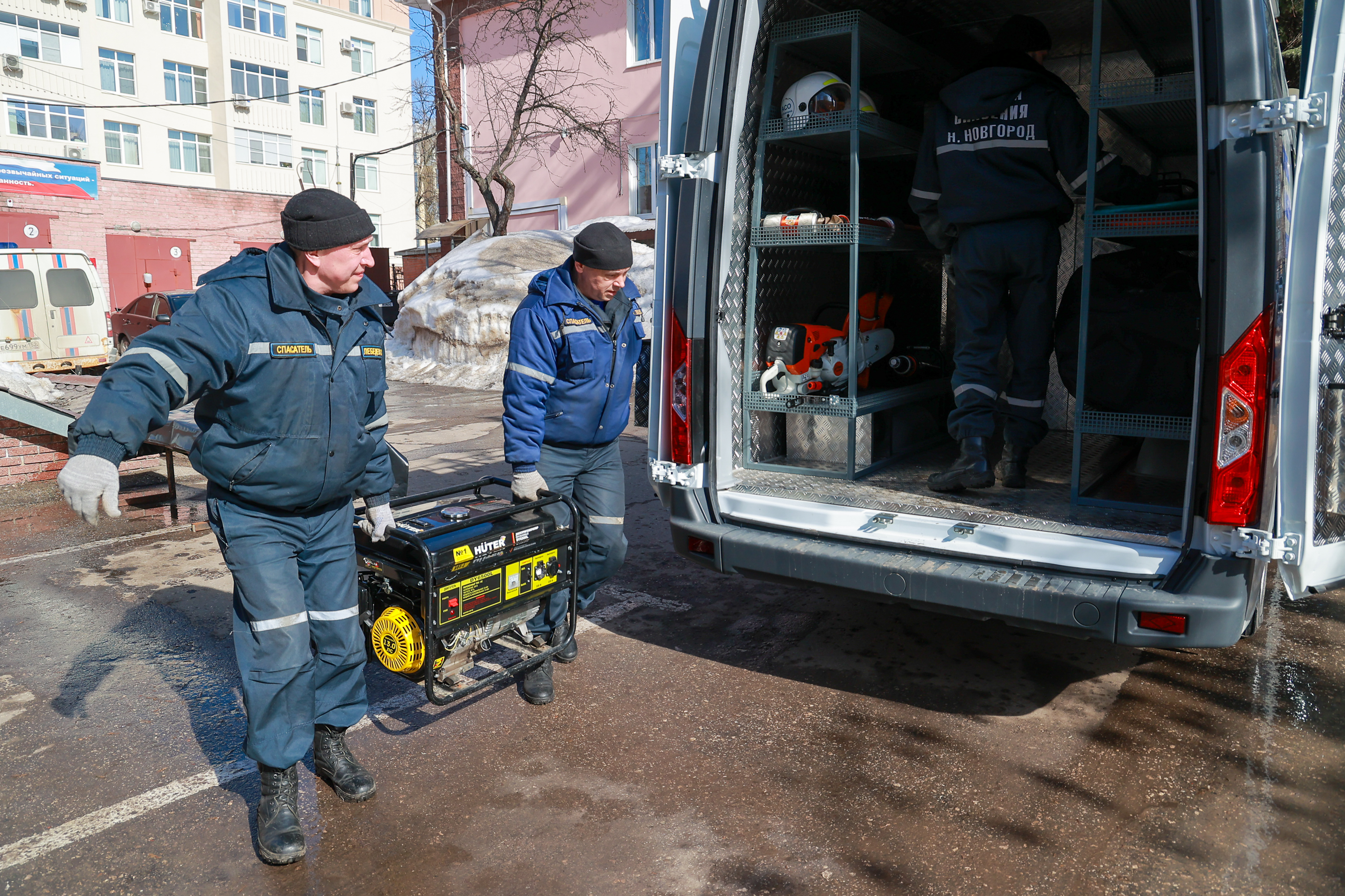 Новый автомобиль получили в распоряжение нижегородские спасатели Новости  Нижнего Новгорода