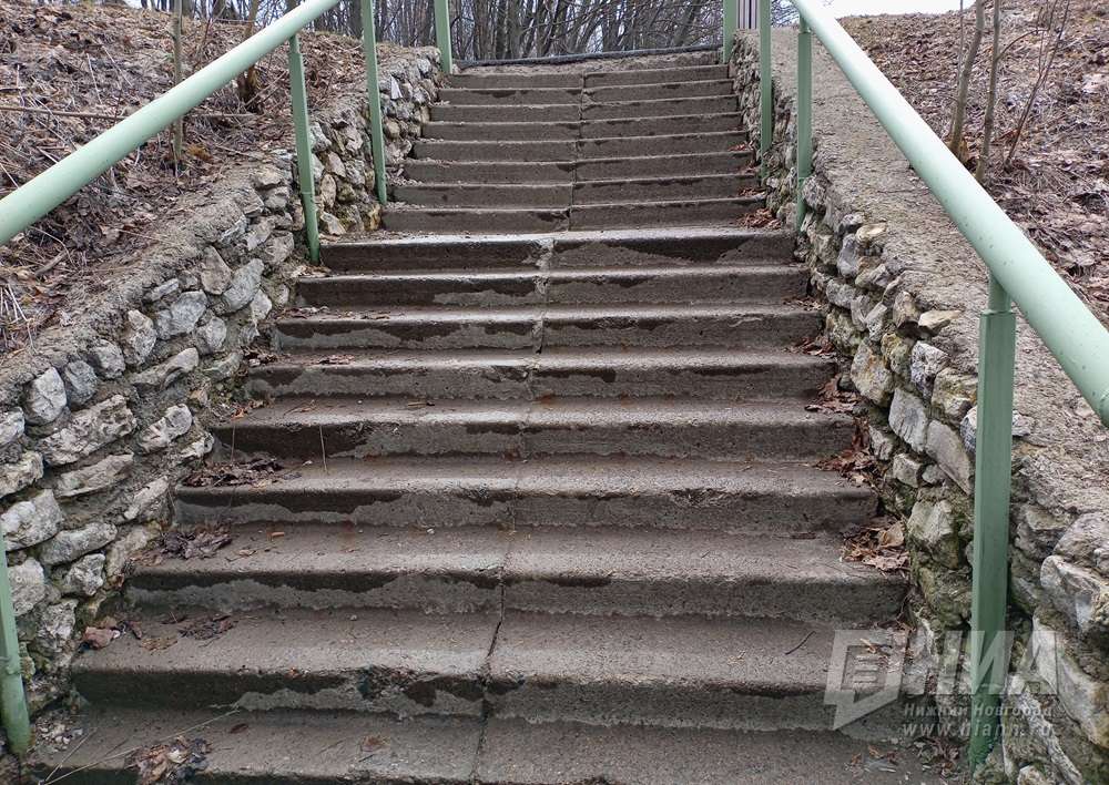 Новые лестницы установят в рамках благоустройства Лопатинского оврага