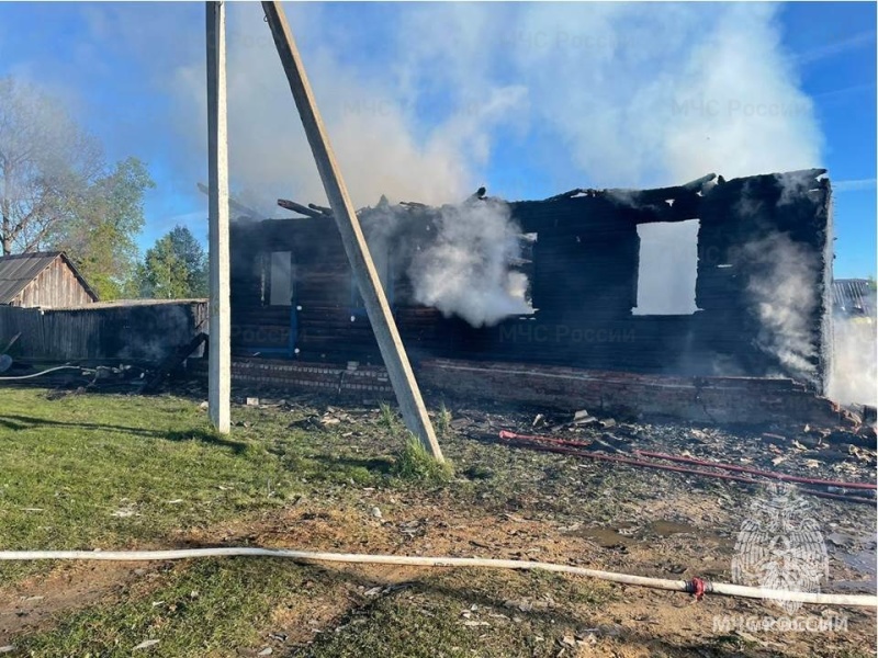 Двое взрослых и ребенок погибли на пожаре в Выксунском округе