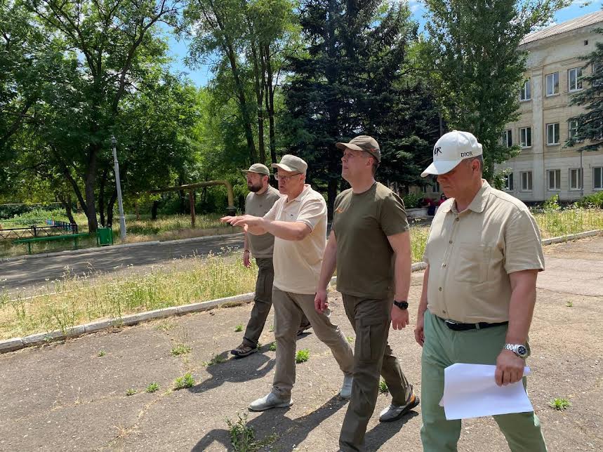 Андрей Гнеушев посетил с рабочим визитом ДНР